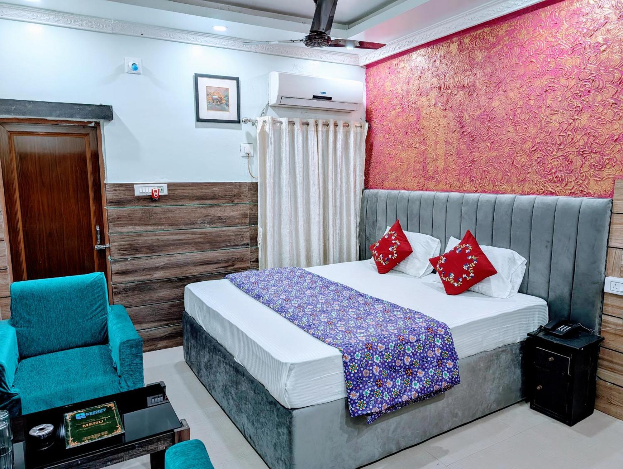 Rangamati Garden Resort Shanti Niketan Phòng bức ảnh